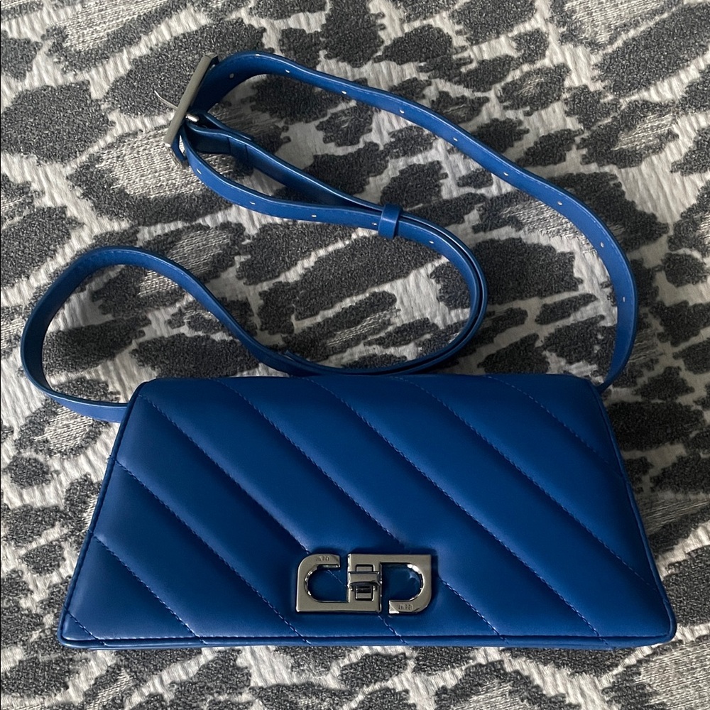 JW PEI Blue Quilted Purse / Clutch Elsa Front Flap Crossbody Bag - Picture 5 of 16